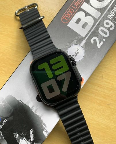 T900 Ultra Smart Watch photo review