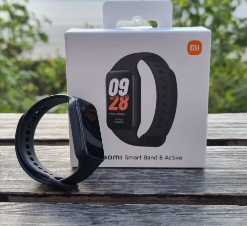 Mi Band 8 Active photo review