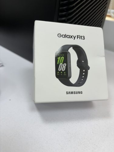 SAMSUNG Galaxy Fit 3 Band photo review